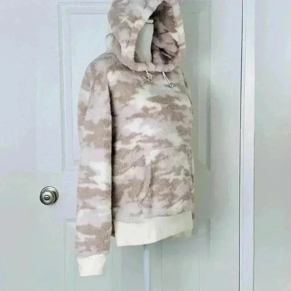 Calvin Klein Performance Camo Hooded Sweatshirt Size XS - Picture 3 of 9